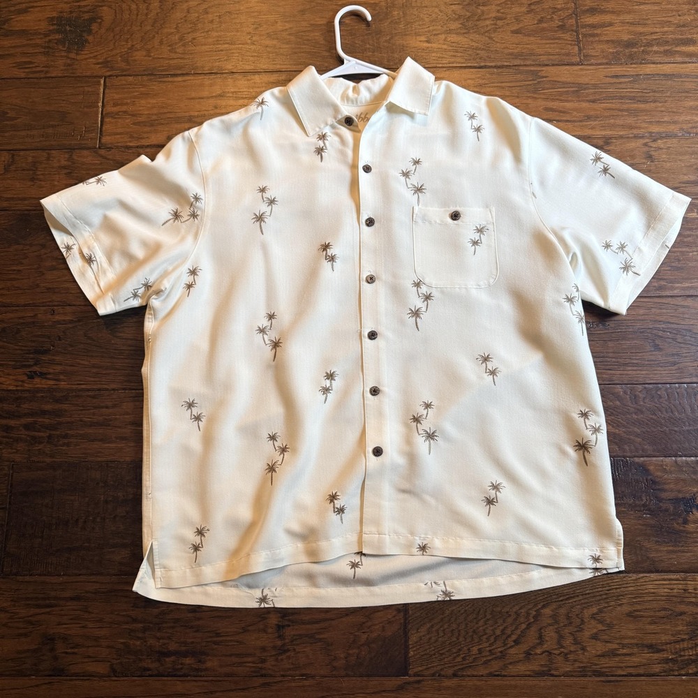 Caribbean Shirt Mens XL White Palm Tree Camp Hawaiian Button Up Short Sleeve